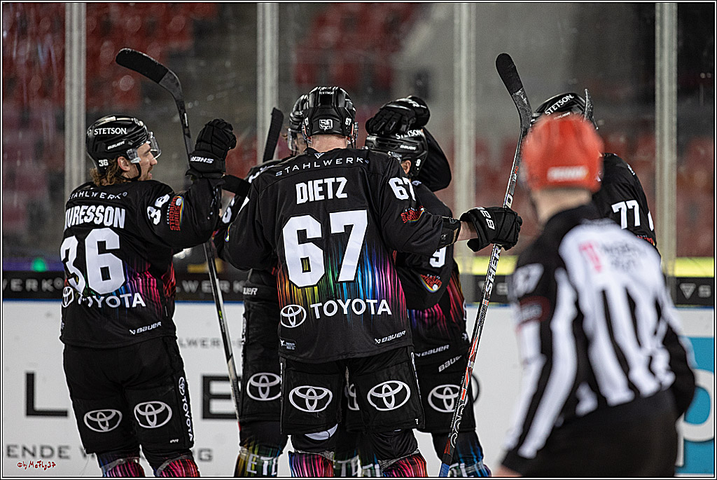 PENNY DEL;  Koelner Haie - Augsburger Panther; Koeln, 08.01.2023